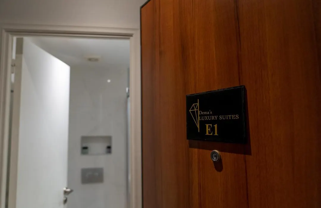 Dema Luxury Suites - Perikleous E1-1